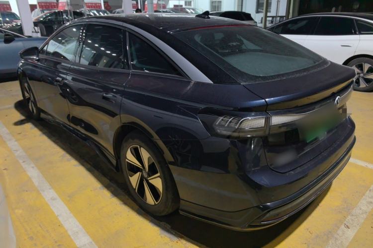 Used Volkswagen ID.7 VIZZION 2024 AIR model