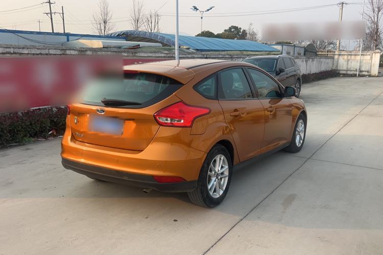 Used Ford Focus 2015 Hatchback 1.6L Automatic Fashion Edition
