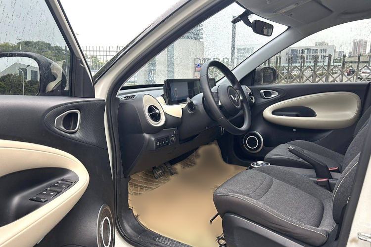 Used Wuling Bingo 2023 333 km Fast-Share Version
