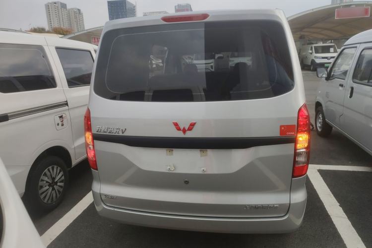 Used Wuling Hongguang V 2022 1.5L Jingqu Edition Electric-Assist LAR
