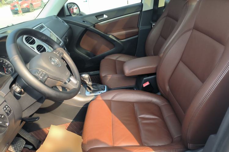 Used Volkswagen Tiguan 2015 1.8TSI Automatic Two-Wheel Drive Luxury Model
