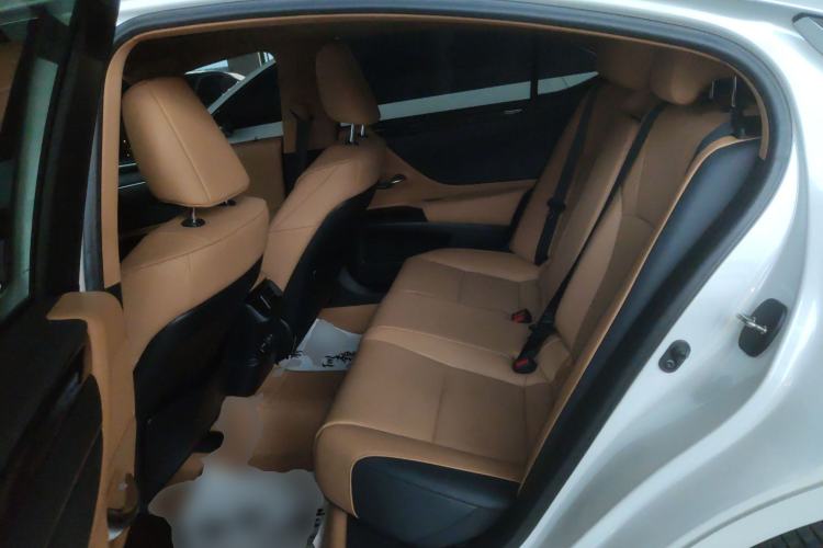 Used Lexus ES 2023 200 Excellence Edition