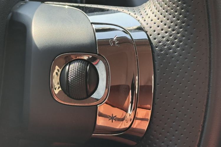 Used AION V 2024 Aion Tyrannosaurus 650 LiDAR Edition
