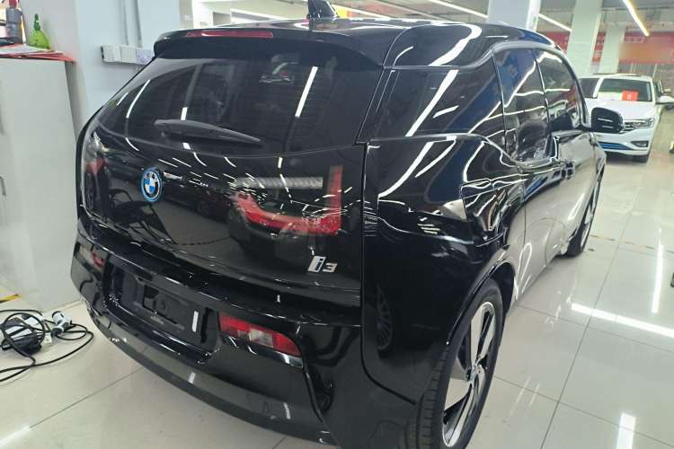 Used BMW i3 2016 Upgraded Deluxe Edition
