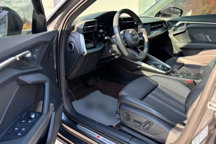 Used Audi A3 2021 Sportback 35 TFSI Fashionable Sports Model
