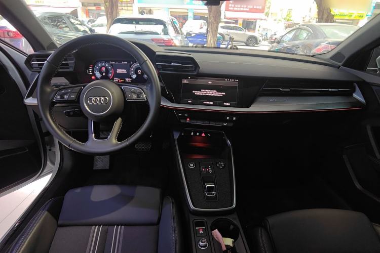 Used Audi A3 2024 Sportback 35 TFSI Fashionable Sports Model
