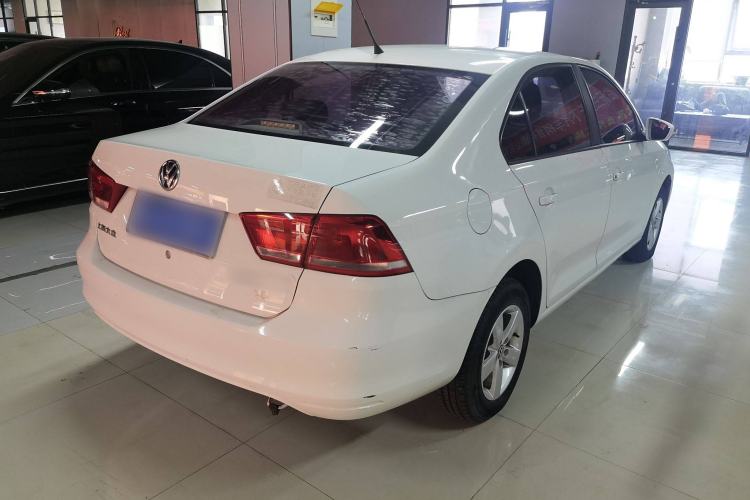 Used Volkswagen Santana 2015 1.4L Manual Fashion Edition
