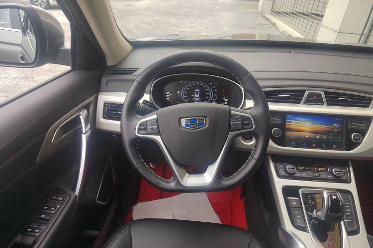 Used Geely Auto Emgrand X7 Sport 2020 1.8TD DCT Two-Wheel Drive Smart Connect 4G-Enabled Version
