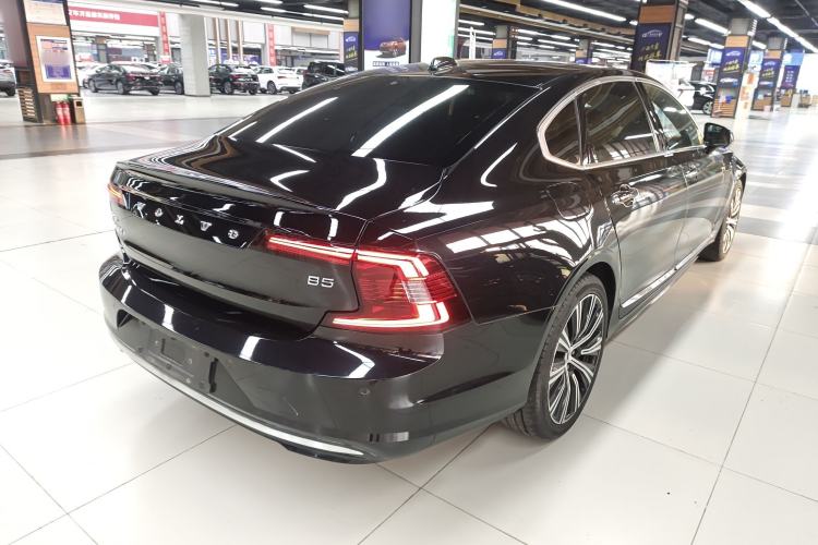 Used Volvo S90 2023 B5 Zhiyuan Luxury Edition

