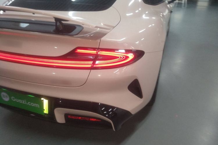 Used  SU7 2024 Four-Wheel Drive Ultra-Long Range Advanced Intelligent Driving Max Edition
