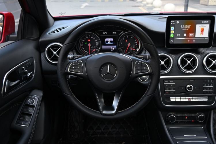 Used Mercedes-Benz A-Class (Import) 2018 A 200 Fashion Model
