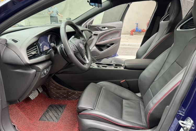 Used Buick Regal 2020 GS 28T Elite Model
