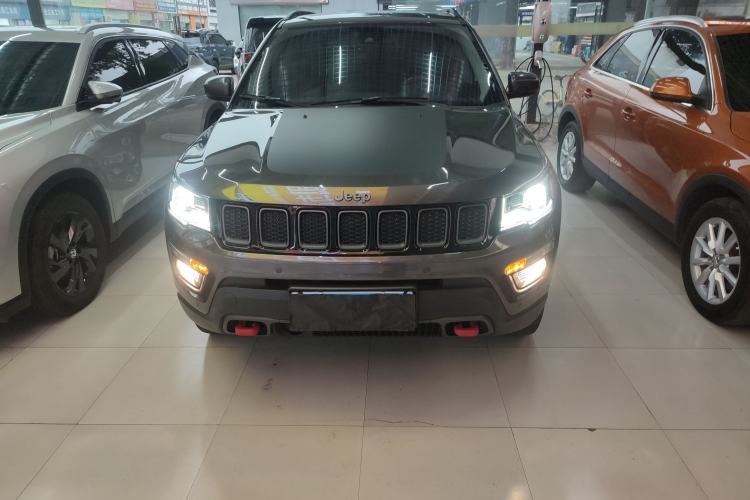 Used Jeep Compass 2017 200TS Automatic High-Performance All-Wheel Drive Edition
