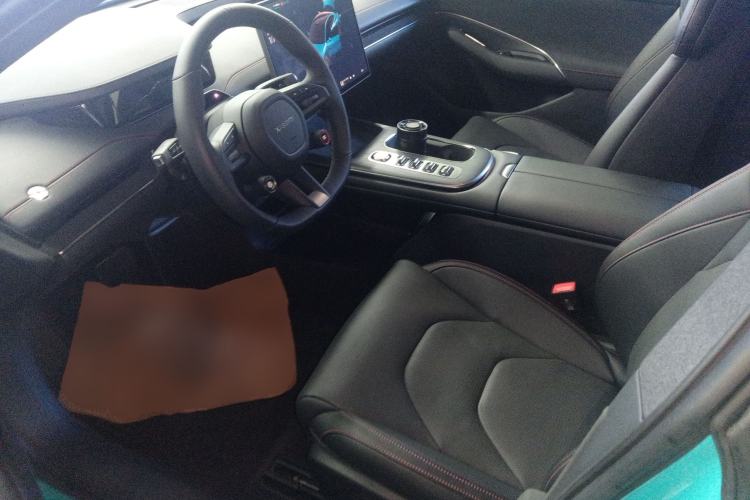 Used  SU7 2024 Rear-Drive Ultra-Long Range Advanced Pro-Level Intelligent Driving Version