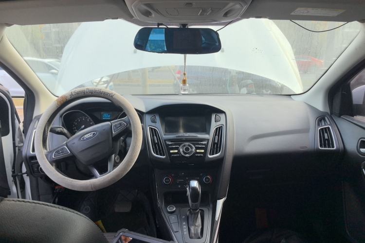 Used Ford Focus 2018 Sedan Classic EcoBoost 125 Automatic Supercharged Style SmartDrive Edition
