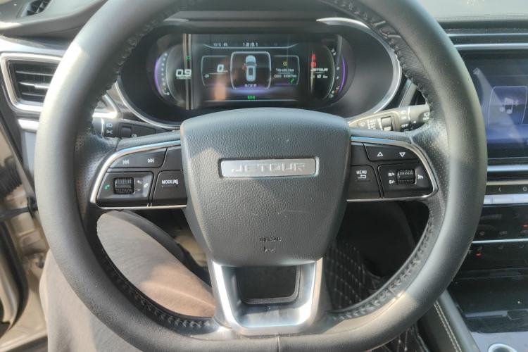 Used JETOUR X90 2019 1.6T DCT Smart Travel Version 7 Seats China VI Standard
