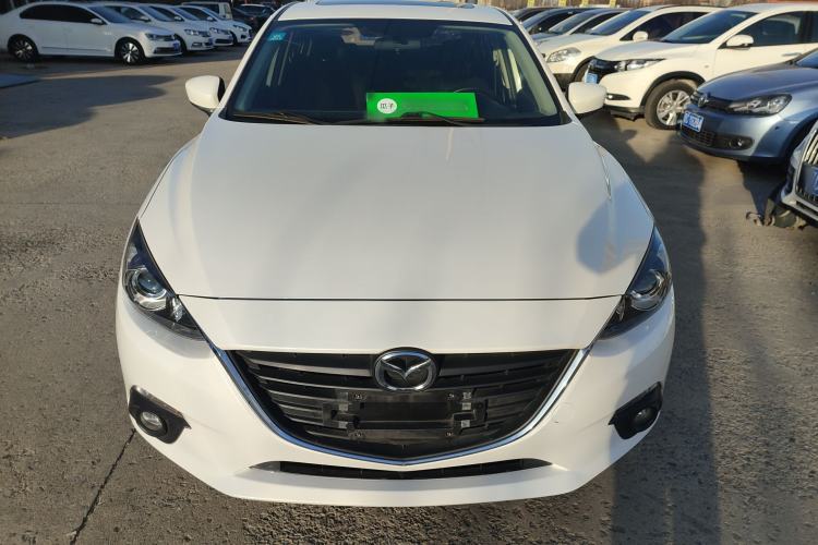 Used Mazda Mazda 3 Axela 2014 Sedan 1.5L Automatic Luxury Model