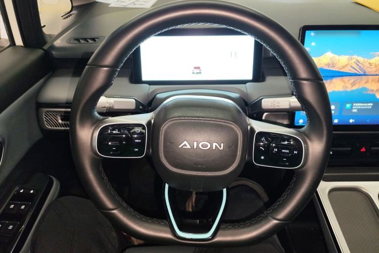 Used AION Y 2023 Plus 510 Smart Edition
