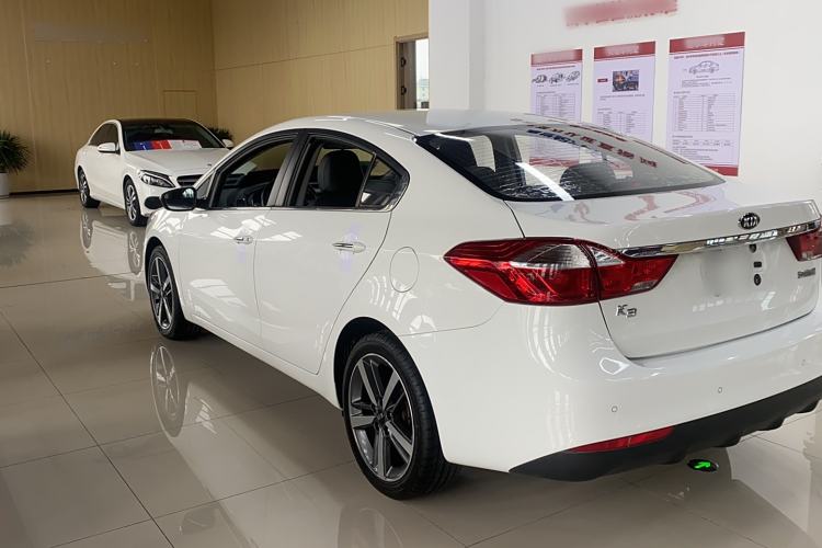 Used Kia K3 2016 1.6L Automatic GLS
