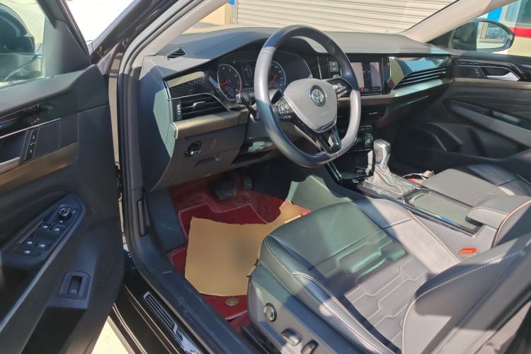 Used Volkswagen Passat 2019 330TSI Elite Edition China VI
