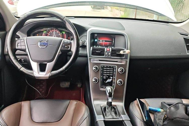 Used Volvo XC60 2015 T5 AWD Zhiyuan Edition