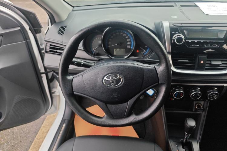 Used Toyota YARiS L 2019 1.5E CVT Dynamic Edition China VI compliant