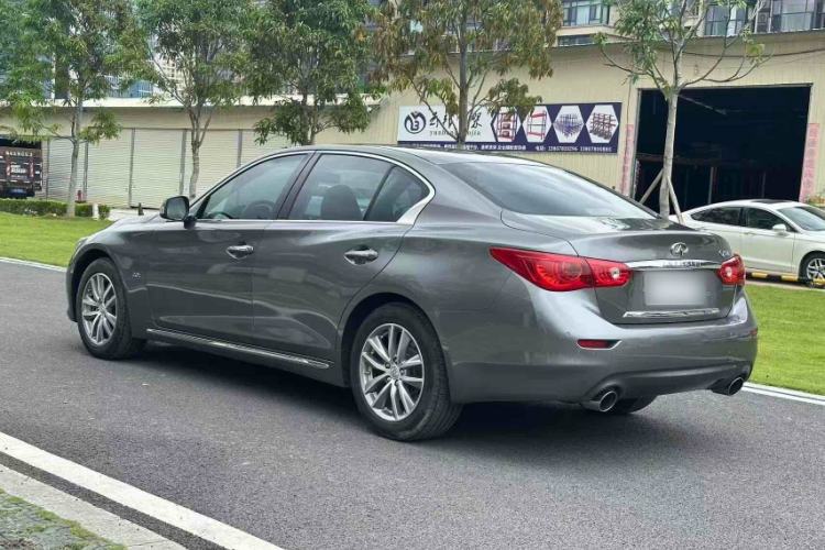 Used Infiniti Q50L 2016 2.0T Comfort Edition
