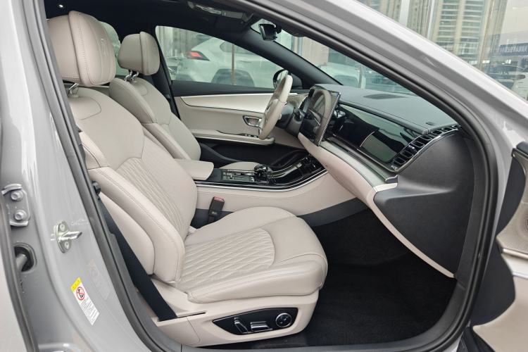 Used BYD Han 2025 DM-i 125KM Prestige Model
