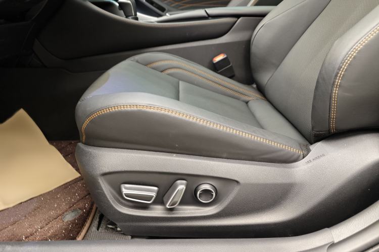 Used Toyota Avalon 2024 2.0L Premium Edition