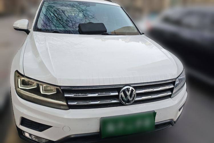 Used Volkswagen Tiguan L 2019 330TSI Automatic Two-Wheel Drive Luxury Edition China VI Standard
