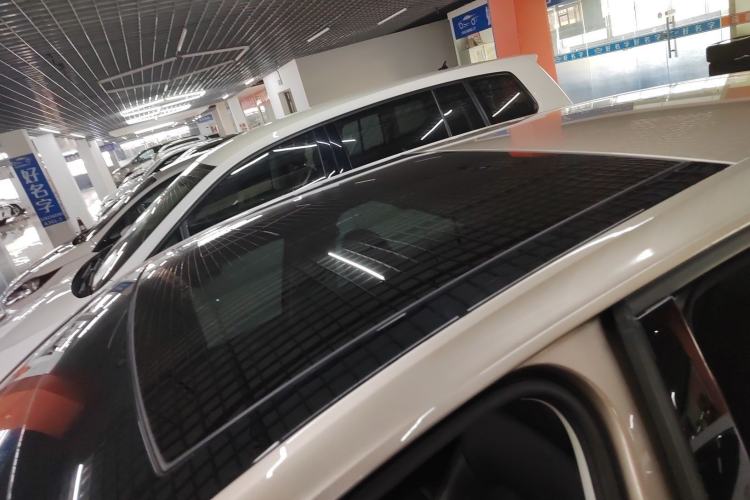 Used Volkswagen Golf 2015 1.4TSI Automatic Luxury Model
