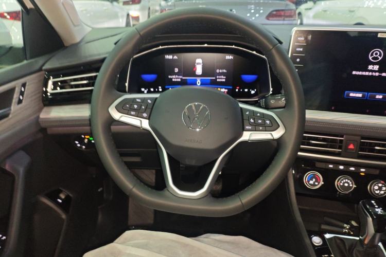 Used Volkswagen Sagitar 2025 Revised Version Three 300TSI DSG Excellence Edition