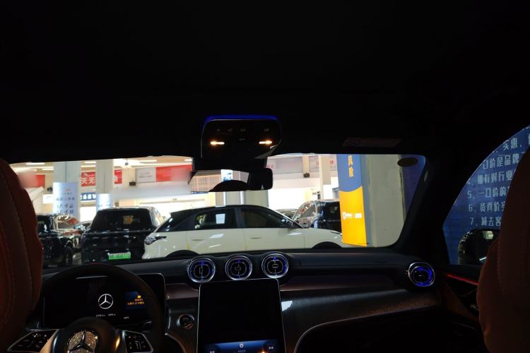 Used Mercedes-Benz GLC 2025 Refresh GLC 260 L 4MATIC Dynamic Edition