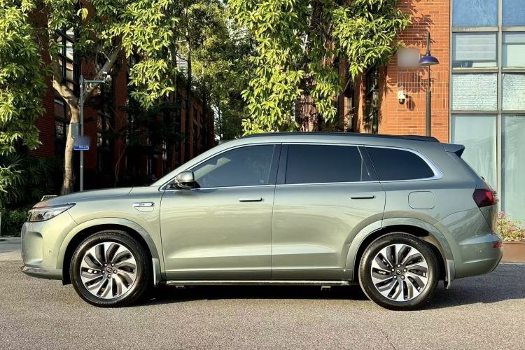 Used Hima AITO M7 2024 1.5T Intelligent Drive 4WD Ultra Version 5 Seats