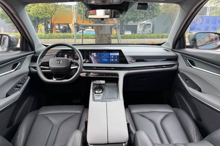 Used Changan CS75 PLUS 2022 2nd Generation 1.5T Automatic Prestige Version
