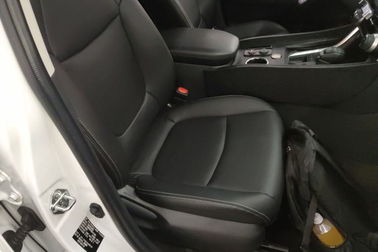 Used Toyota RAV4 2021 2.0L CVT Two-Wheel Drive Fashion Edition