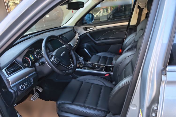 Used Haval H7 2017 Red-Label H7 2.0T Automatic Luxury Model
