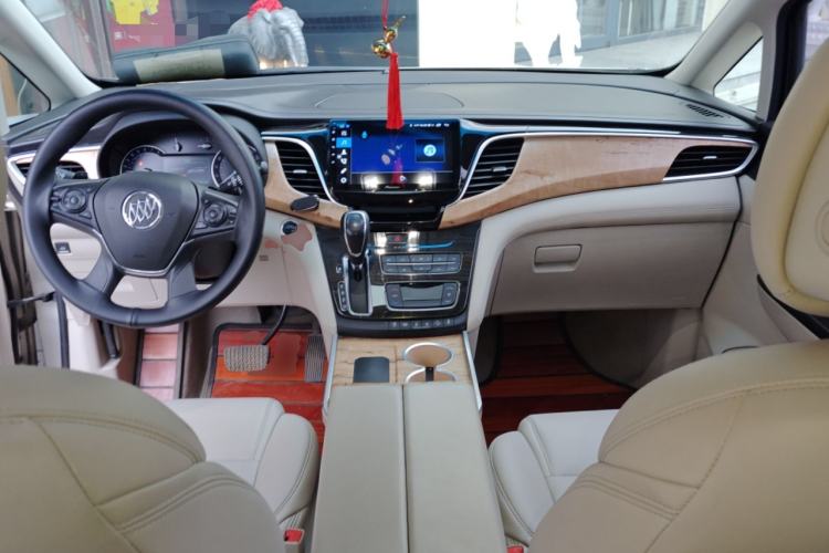 Used Buick GL8 2018 ES 28T Comfort Model China VI Standard