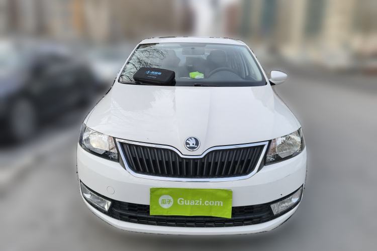 Used Skoda Rapid 2015 1.4L Manual Smart Selection Model