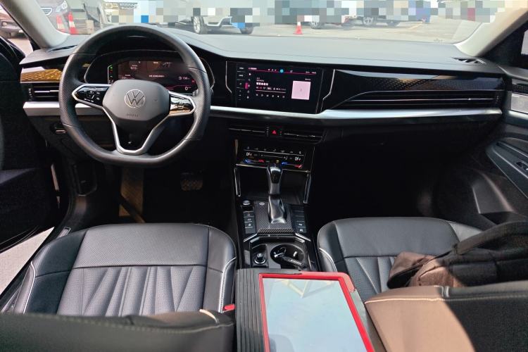 Used Volkswagen Passat 2023 Revised 380TSI Luxury Edition