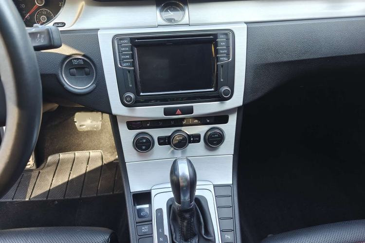 Used Volkswagen FAW-Volkswagen CC 2016 1.8TSI Luxury Model