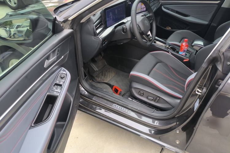 Used Volkswagen Lamando 2023 Lavida L 280TSI DSG Spicy Edition
