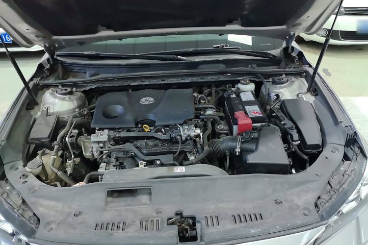 Used Toyota Avalon 2019 2.0L Luxury Edition China VI Standard
