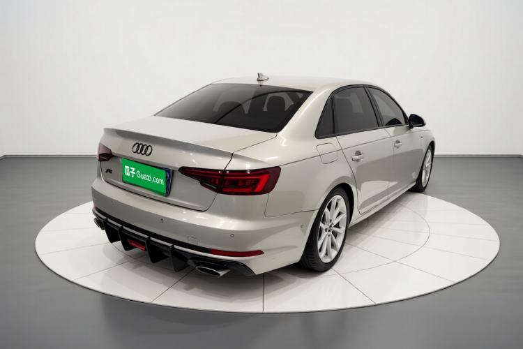 Used Audi A4L 2019 40 TFSI Fashion Edition China VI Emission Standard
