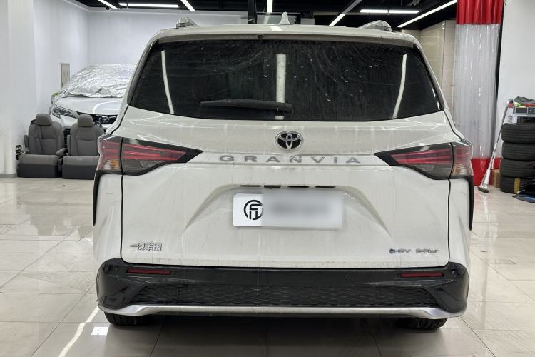 Used Toyota Granvia 2024 2.5L Hybrid Prestige PLUS Four-Wheel Drive Version