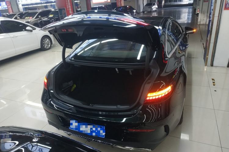 Used Mercedes-Benz E-Class 2023-Year Restyled E 260 Coupe