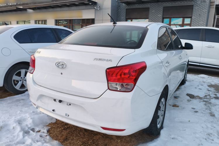 Used Hyundai Verna 2017 1.4L Manual Refreshed Version China V Standard