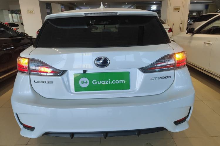 Used Lexus CT 2014 CT200h Elite Edition Monochrome
