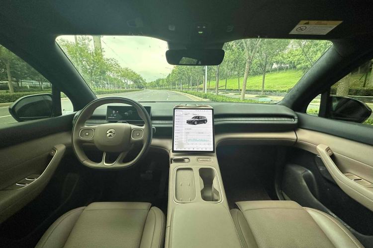 Used Nio ES6 2023 75 kWh
