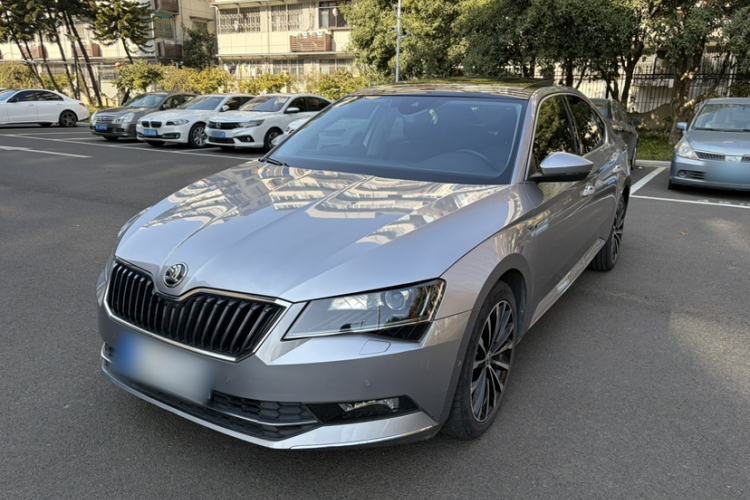 Used Skoda Superb 2016 TSI330 DSG Smart Drive Edition